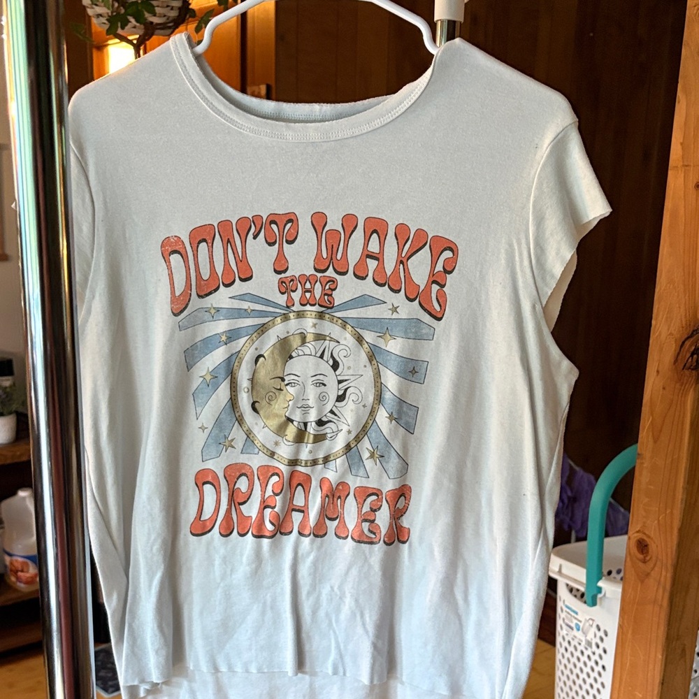 Dreamer Graphic White Muscle Tee